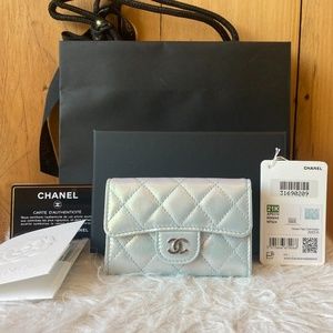 CHANEL Iridescent Calfskin Classic Card Holder Light Blue
